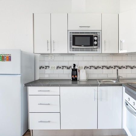 Castle Harbour Matthew'S Flat Los Cristianos By Lovetenerife Extérieur photo