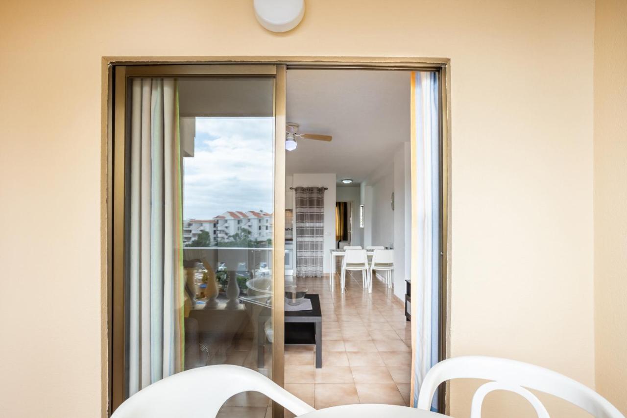 Castle Harbour Matthew'S Flat Los Cristianos By Lovetenerife Extérieur photo