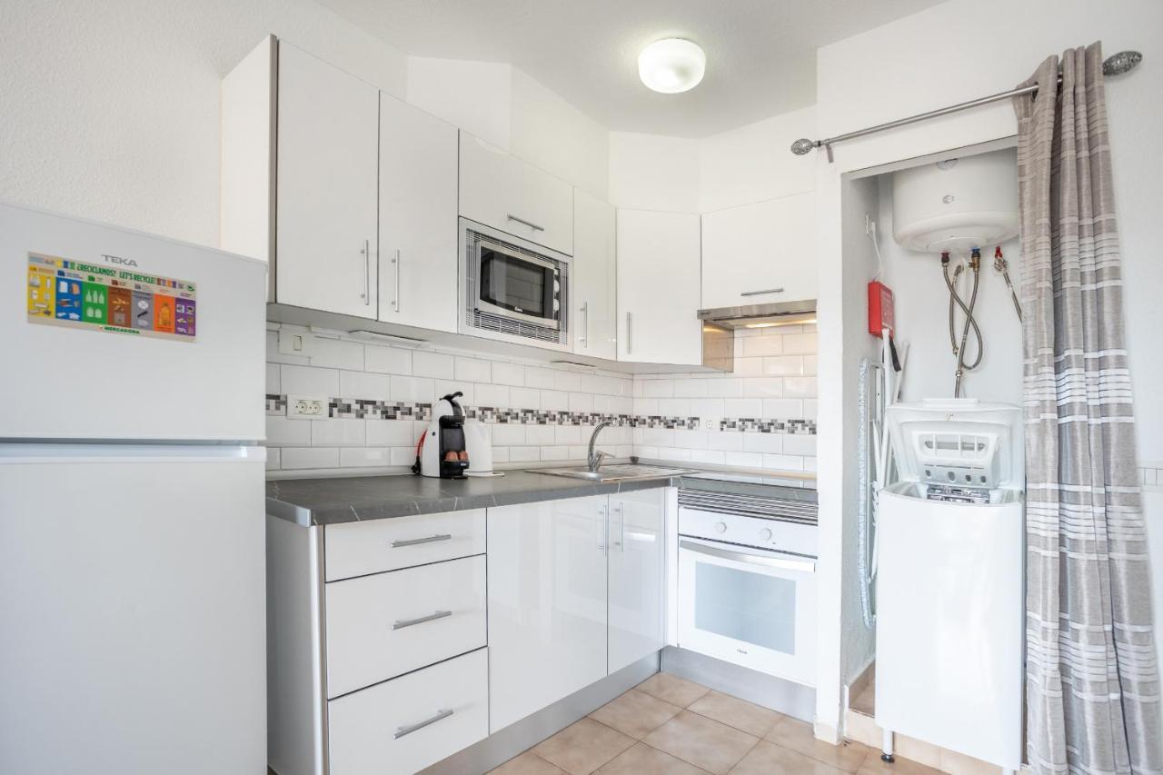 Castle Harbour Matthew'S Flat Los Cristianos By Lovetenerife Extérieur photo